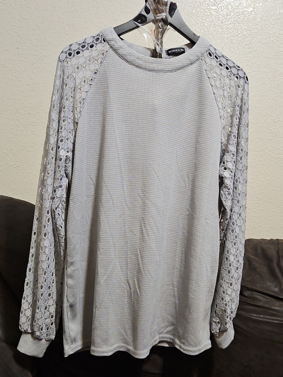 MIHOLL Tops - Miholl Light Gray Waffle Knit Long Sleeve Top with Lace Sleeves